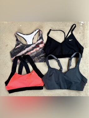 Nike DriFit /Brooks Running Lot Of 4 Medium Sports Bras Racerback Cris Cross